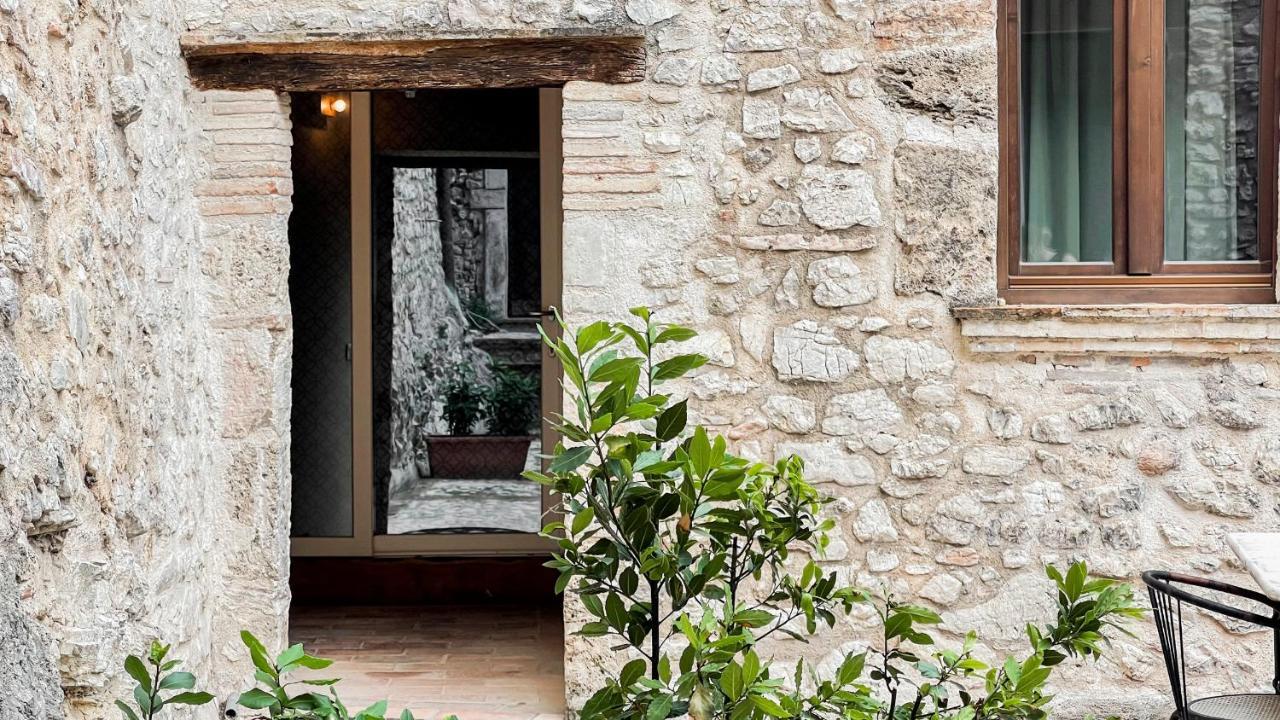 Borgo San Valentino Aparthotel Arrone Exterior photo