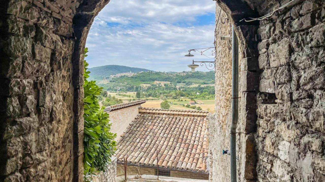 Borgo San Valentino Aparthotel Arrone Exterior photo